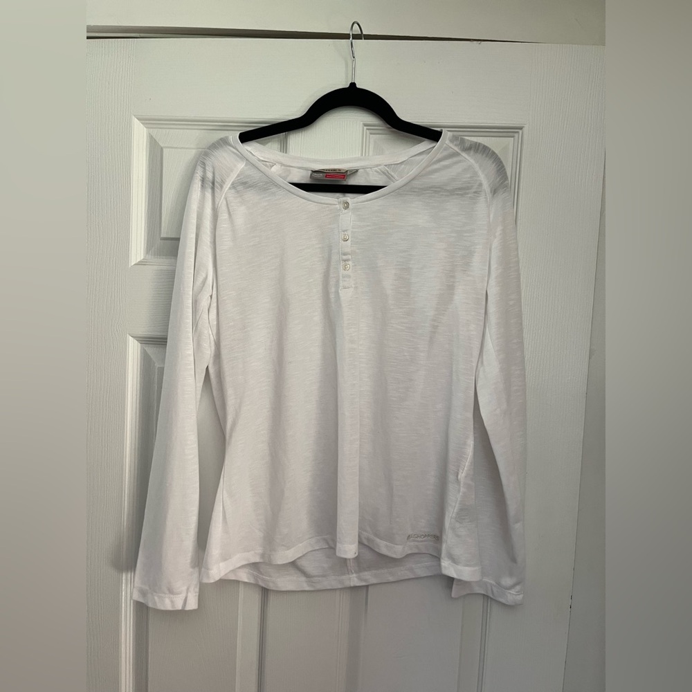 Women's White Long Sleeve Top
